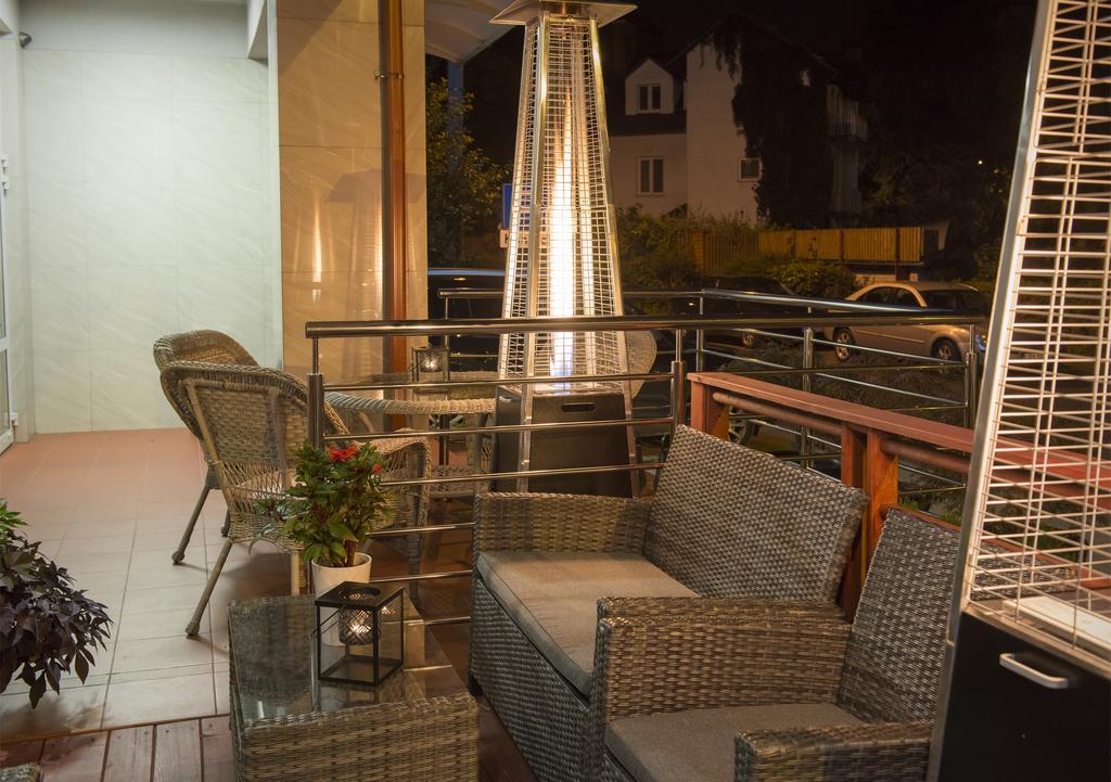 Hotel Capitol Biala Podlaska Bagian luar foto